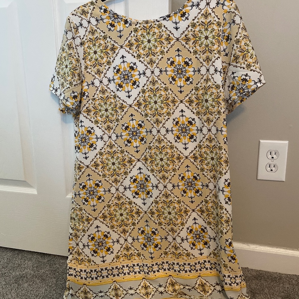 Yellow dress